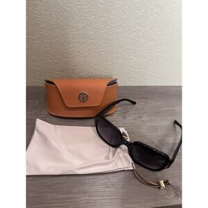 Tory Burch Women’s Sunglasses w/ Orange Case & Pouch – TB Logo – Excellent